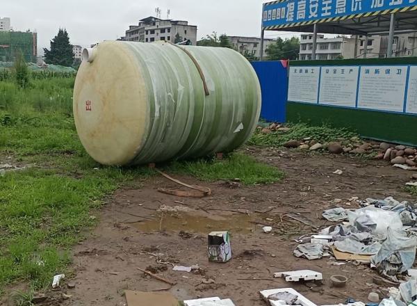 迪庆州遂宁船山区10立方玻璃钢化粪池项目